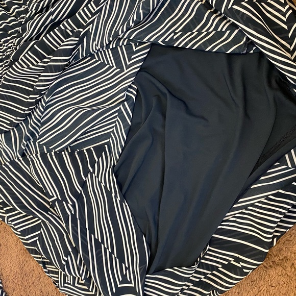 2 FOR $20 H&M Blue White MIDI Dress Asymmetrical Tie Waist Size M 8 - Picture 8 of 8